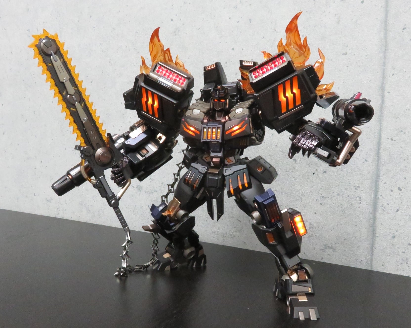 Flame Toys Kuro Kara Kuri The Fallen Offcial In-Hand Images